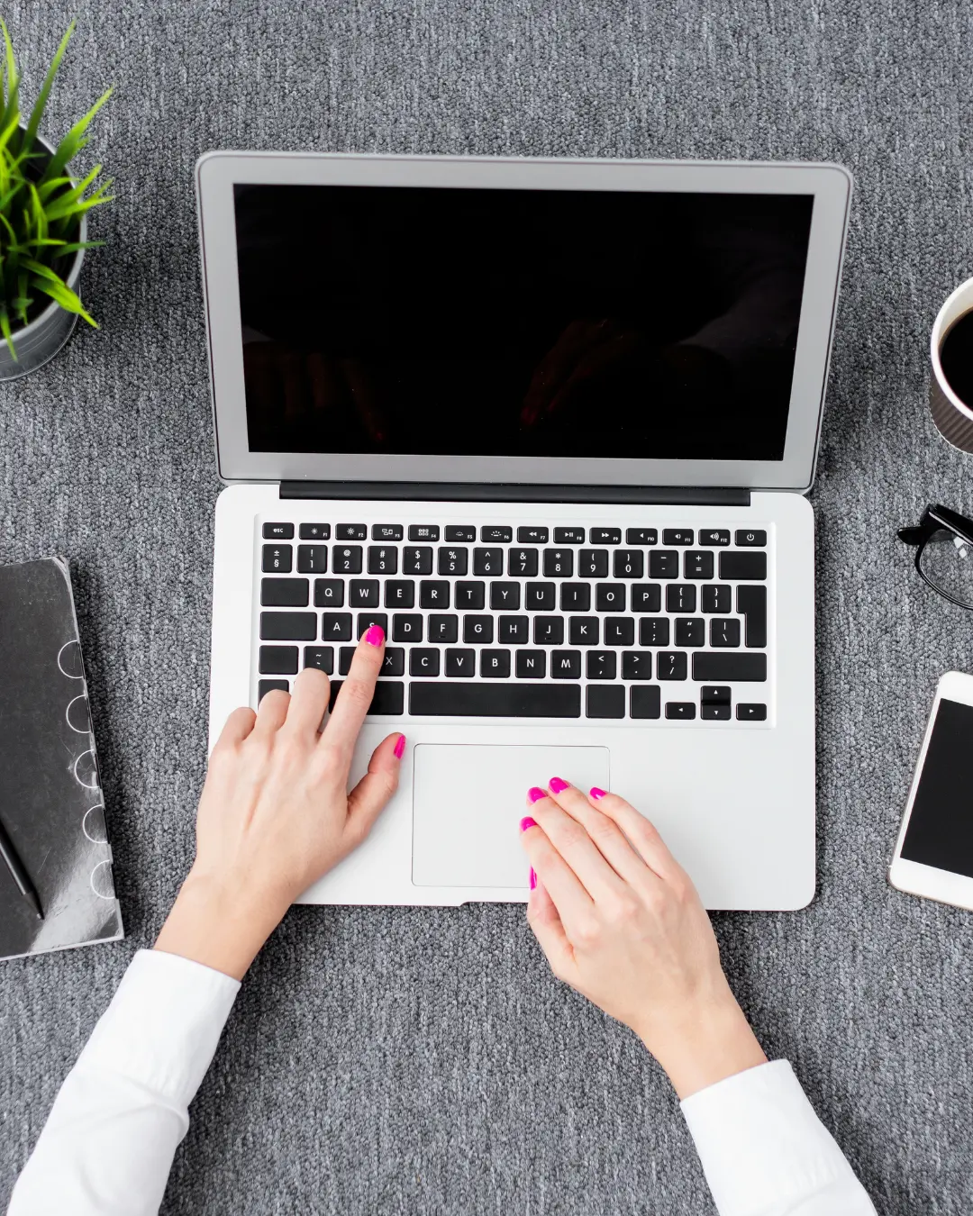 Como usar o LinkedIn para encontrar oportunidades de emprego?