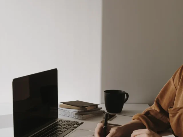 O que uma carta de motivação bem escrita pode fazer por ti (e quase ninguém sabe)